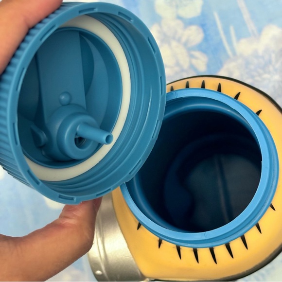 Universal Studios Despicable Me: Minion Mayhem Dave Souvenir Sippy Cup - Picture 5 of 5